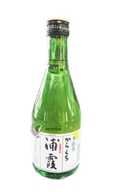 Rượu Urakasumi  Karakuchi honjyozo Sake 300ML
